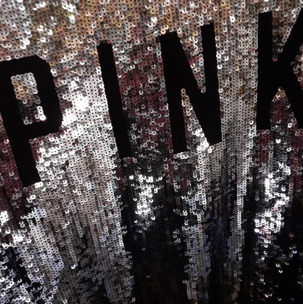 Pink - Picture 4 of 4